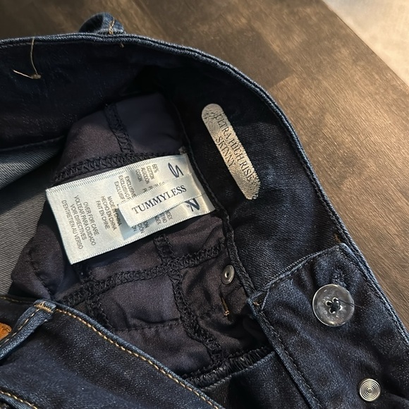 Seven Jeans Dark Wash Tummyless Ultra High rise Skinny Size 4 - Picture 5 of 9